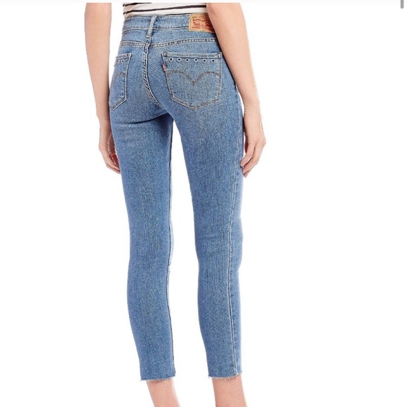 NWOT Levi’s 711 Skinny Jeans - Picture 2 of 9